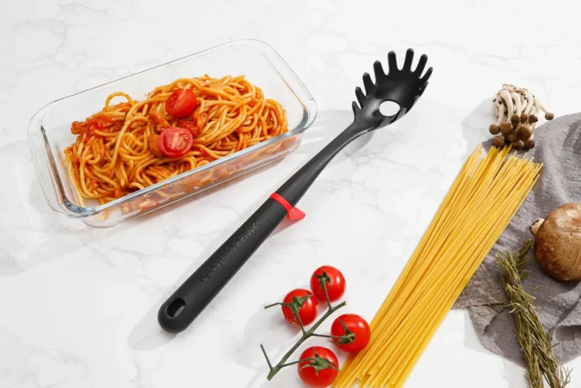 Swiss Diamond® nylon spagetti merőkanál