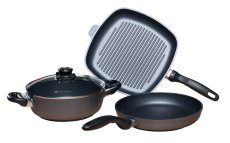 Indukční titanové pánve Swiss Diamond® XD604i ve 4 dílné sadě