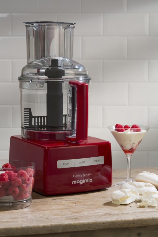 MAGIMIX® 5200 XL kuchynský robot vo výbave Premium červený
