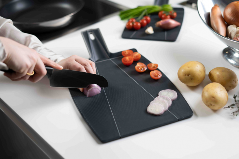 Skládací deska na krájení