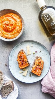 Juhtúrós–kápiás krém