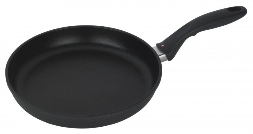 Indukční pánev Swiss Diamond® XD6426i s průměrem 26 cm bez poklice