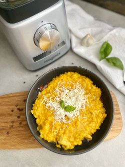 Sütőtökös rizottó kecskesajttal