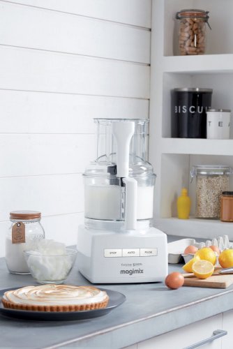 MAGIMIX® 5200 XL kuchyňský robot ve výbavě Premium bílý, nyní s hranolkovačem a kostkovačem zdarma