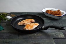 SWISS DIAMOND® gyémánt felületű serpenyő 32 cm indukciós