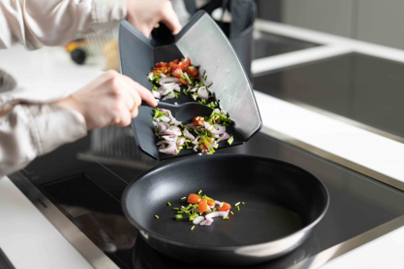 Skládací deska na krájení