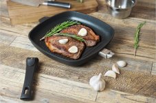 SWISS DIAMOND® gyémánt felületű grill serpenyő levehető fogantyúval, 28x28 cm