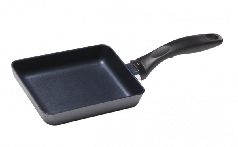 Indukční Tamagoyaki pánev Swiss Diamond® XD6318i s rozměrem 13 x 18 cm bez poklice