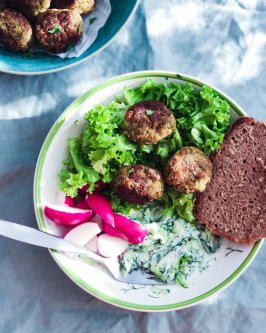 Görög keftedes húsgombóc