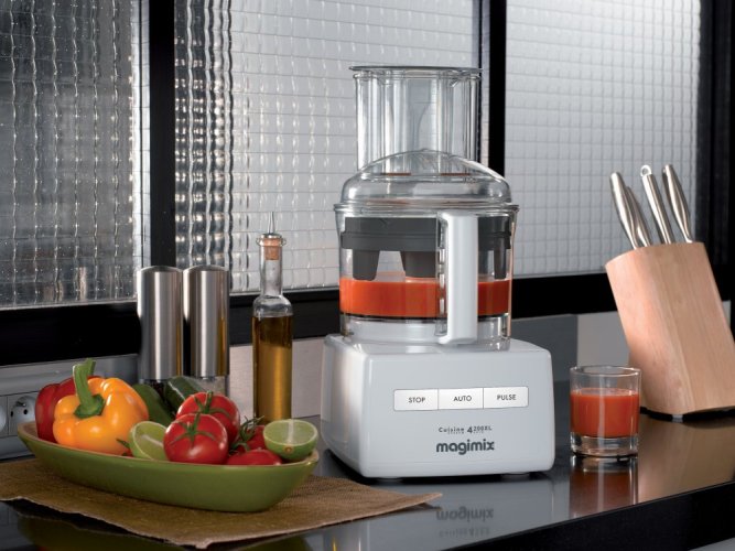 MAGIMIX® 4200XL biely kuchynský robot vo výbave Premium