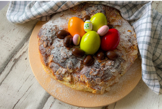 Húsvéti mazsolás kalács