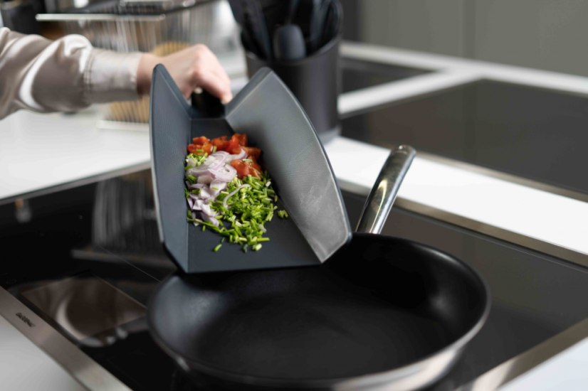 Skládací deska na krájení