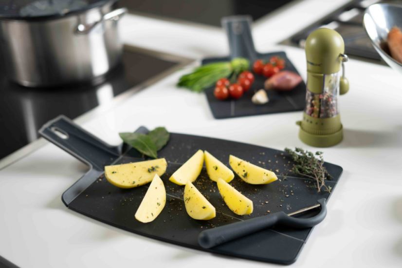 Skládací deska na krájení